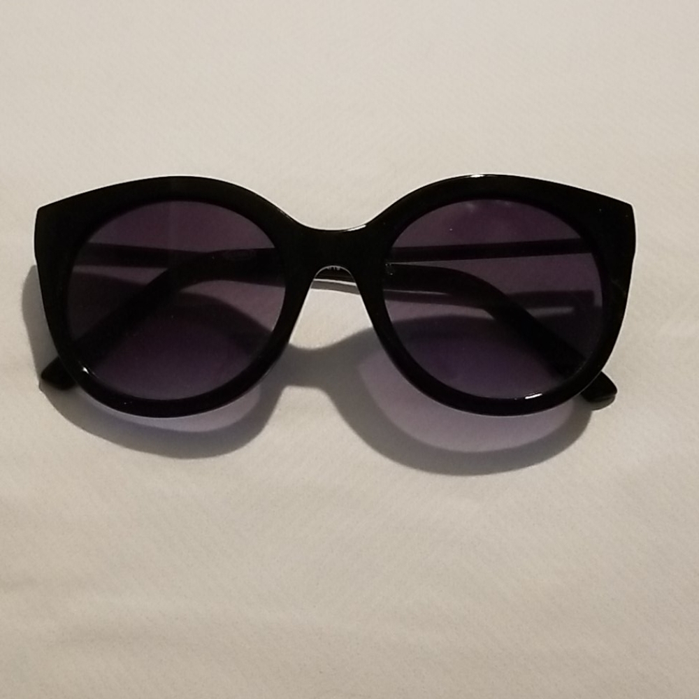 Black Sunglasses